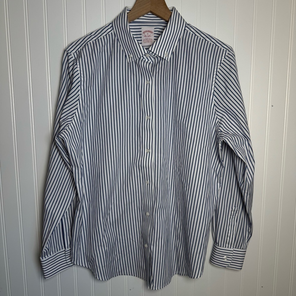 Brooks Brothers Classic Fit Non-Iron Stretch Striped Button Down Dress Shirt 16